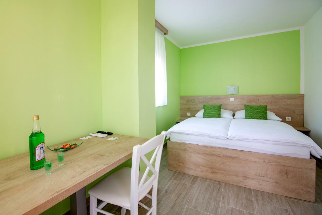 Rooms Sajina Podgrad  Eksteriør bilde
